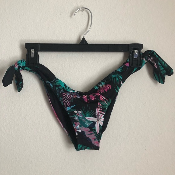 Tenezis Other - Tezenis Floral Tie Side Cheeky Bikini Bottoms med
